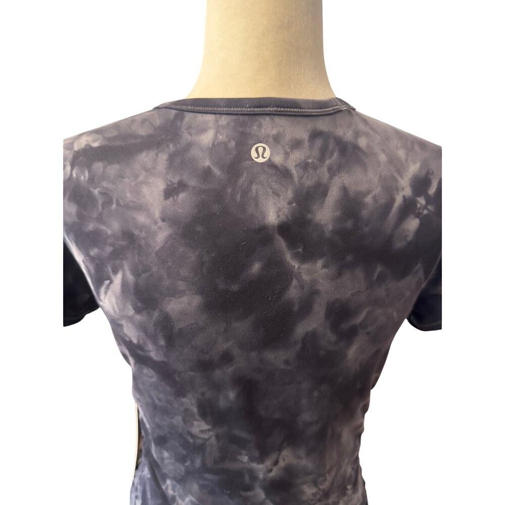 Lululemon All It Takes Tee Nulu Tie Dye Black Gray Size 6 NWT Cropped Yoga Top - Picture 4 of 6